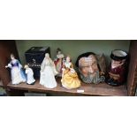 A SELECTION OF ROYAL DOULTON FIGURINES VARIOUS