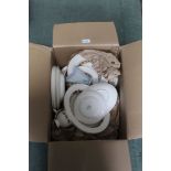 A BOX CONTAINING PREDOMINANTLY WEDGWOOD RADCLIFFE TABLE SERVICE