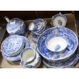 A BOX CONTAINING A GOOD SELECTION OF BLUE & WHITE TRANSFER DECORATED TABLE WARES the majority,
