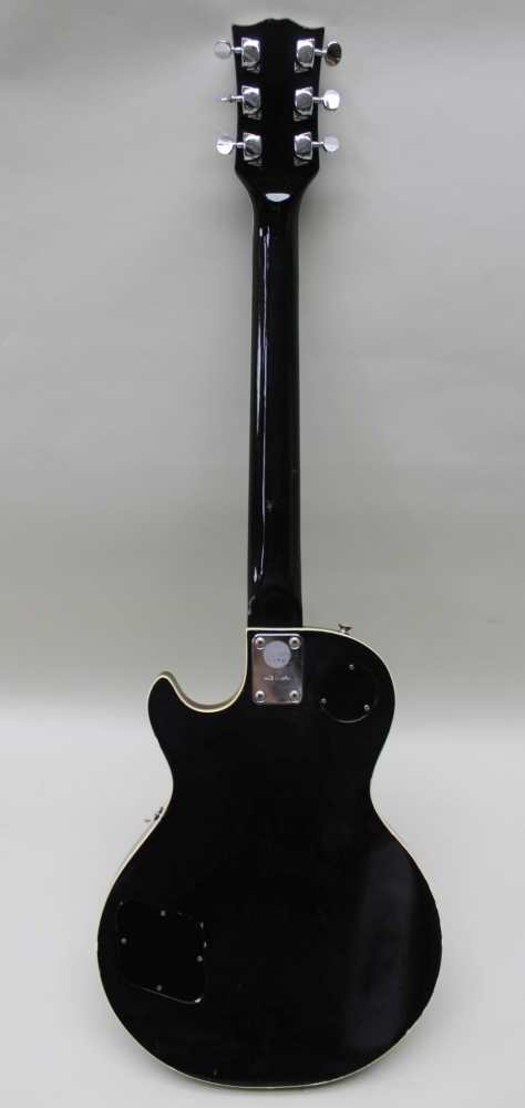 A ROSE MORRIS 'AVON' BRANDED LES PAUL COPY GUITAR finished in black, together with a Gator hardshell - Image 5 of 8