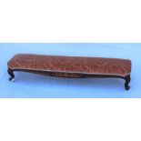 A LATE 19TH / EARLY 20TH CENTURY LONG & LOW RECTANGULAR PAD TOP FOOT STOOL, with decorative inlaid