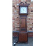 AN EARLY 19TH CENTURY OAK & MAHOGANY LONG CASE CLOCK, having double swan neck pediment, pilaster