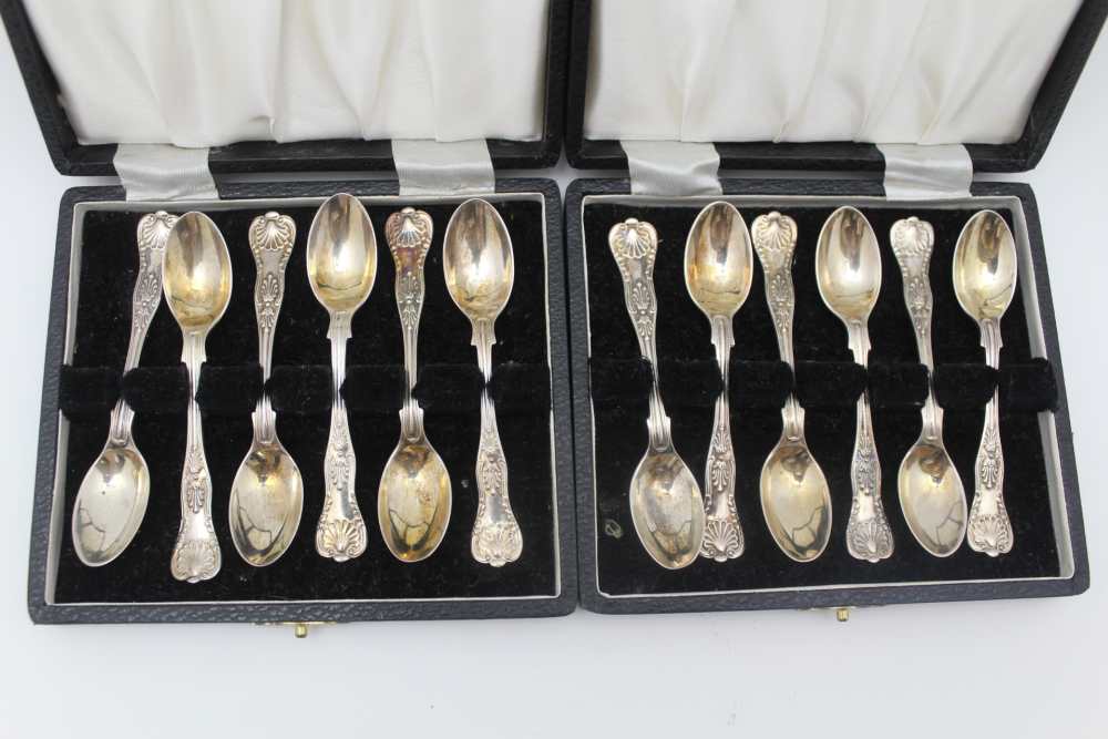 COOPER BROTHERS & SONS LTD, a set of twelve Kings pattern silver coffee spoons, Sheffield 1963/64 ( - Image 2 of 4