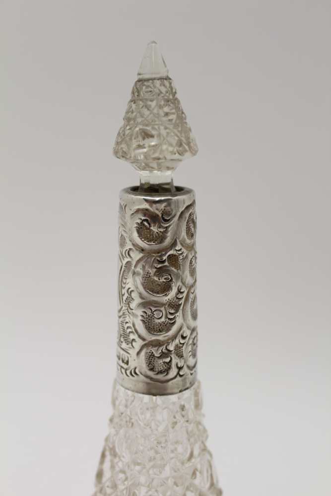 A PAIR OF EDWARDIAN SILVER CANDLESTICKS, embossed ribbon and bell husk swags on circular bases, - Image 6 of 9