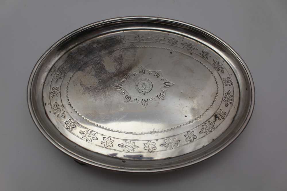 A PAIR OF GEROGE III OLD SHEFFIELD PLATE BOTTLE COASTERS, wavy rims with engraved swags with pierced - Image 2 of 5