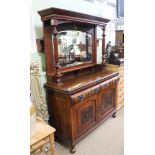 A LATE 19TH / EARLY 20TH CENTURY WALNUT FINISHED MIRRORED BACK SIDEBOARD UNIT with twin reeded