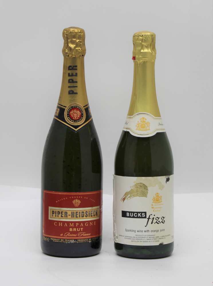 NV Piper Heidsieck Champagne, 1 bottle NV Bucks Fizz, 1 bottle (2)