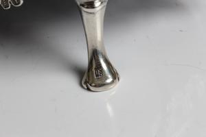 A silver early Victorian salt pot with decorative hinged lid and fret work body on four cabriole - Image 3 of 8