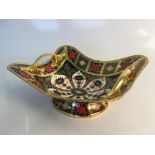 A Royal Crown Derby Old Imari 1128 two handled pie crust edge basket centrepiece XLII, approx. width