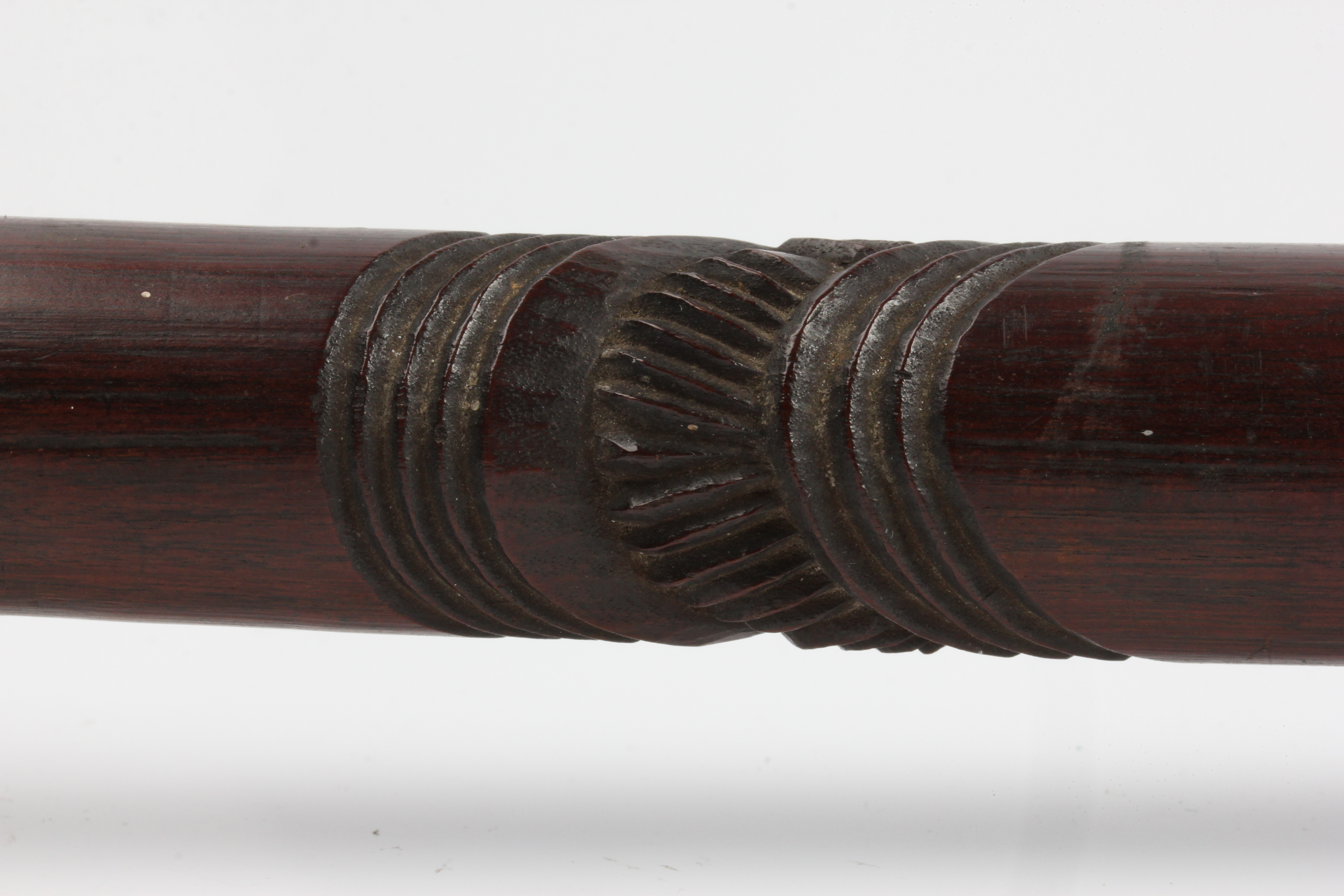 A 19th century Maori war canon steering paddle hoe, with two carved bands on handle shaft and carved - Image 6 of 25