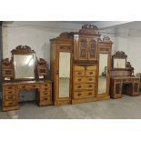 Barber & Son good quality Edwardian walnut three piece bedroom suite comprising a large compactum