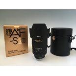A Nikon zoom lens 28-70mm f/2.8D (IF), in case and box. IMPORTANT: Online viewing and bidding