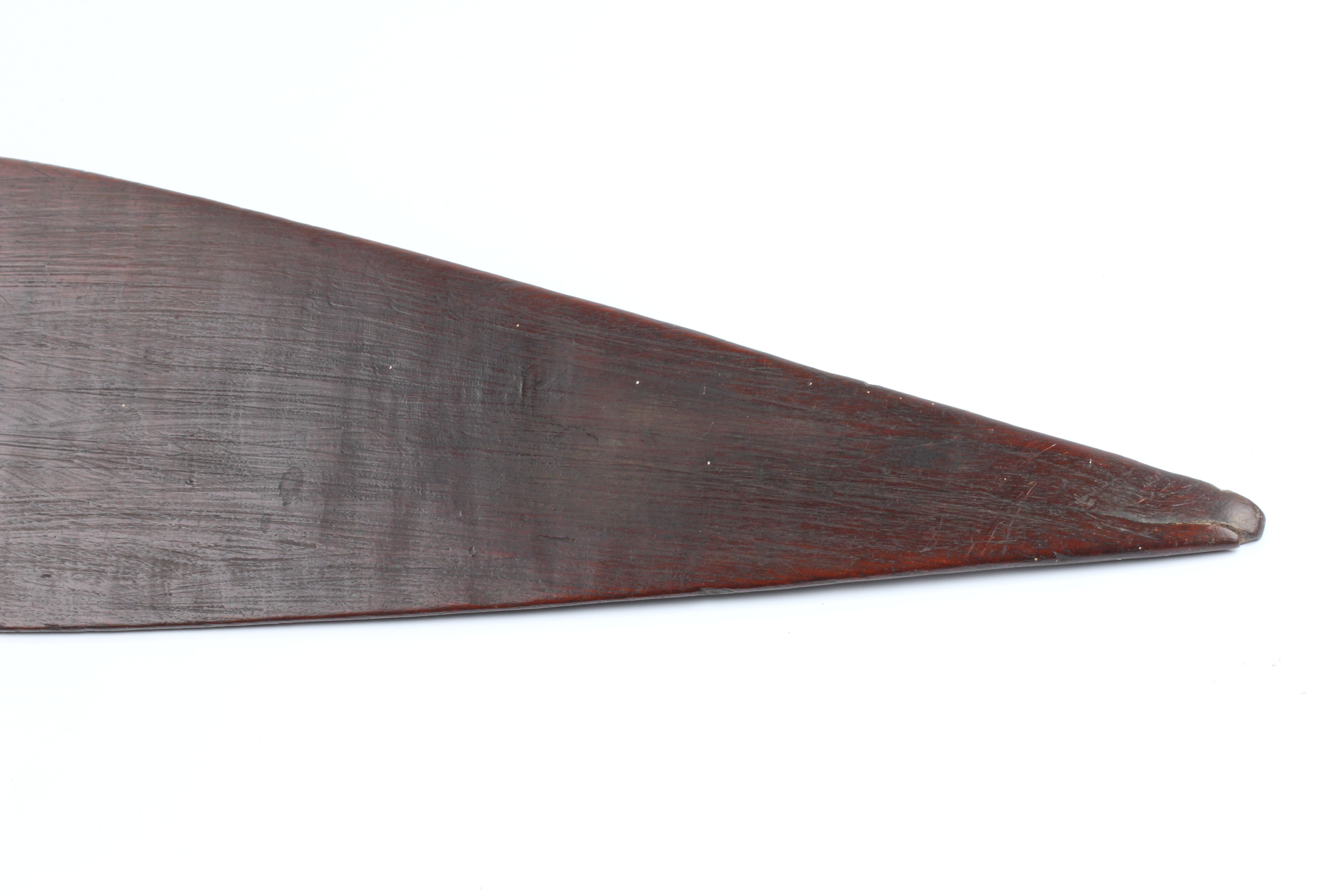A 19th century Maori war canon steering paddle hoe, with two carved bands on handle shaft and carved - Image 25 of 25
