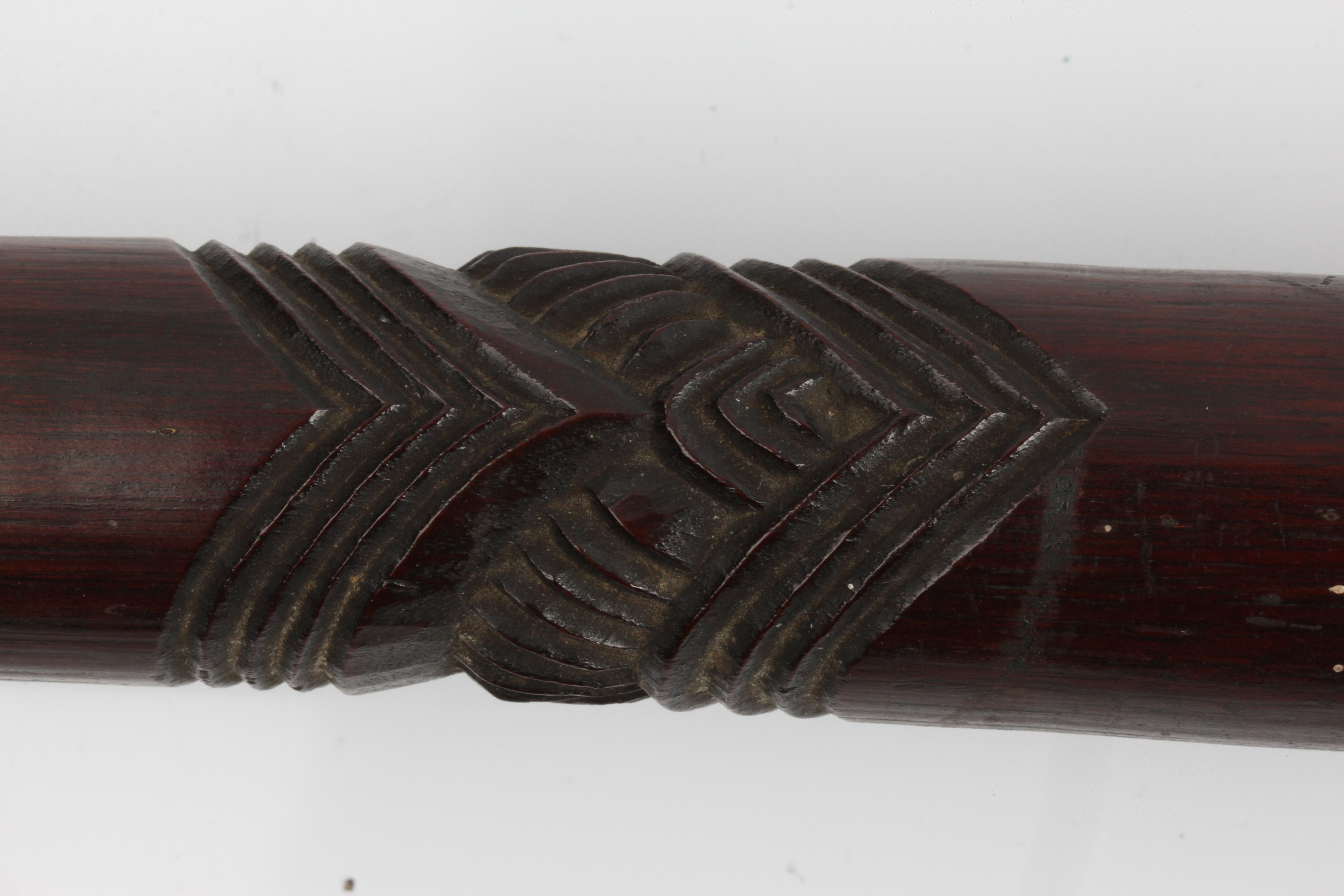 A 19th century Maori war canon steering paddle hoe, with two carved bands on handle shaft and carved - Image 5 of 25