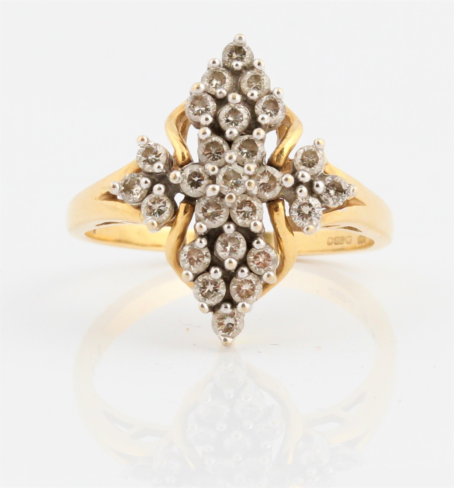 A hallmarked 18ct yellow gold diamond cluster ring, set with 25 round brilliant cut diamonds,