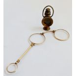 A Victorian yellow metal lorgnettes and pill box lamp vinaigrette. IMPORTANT: Online viewing and