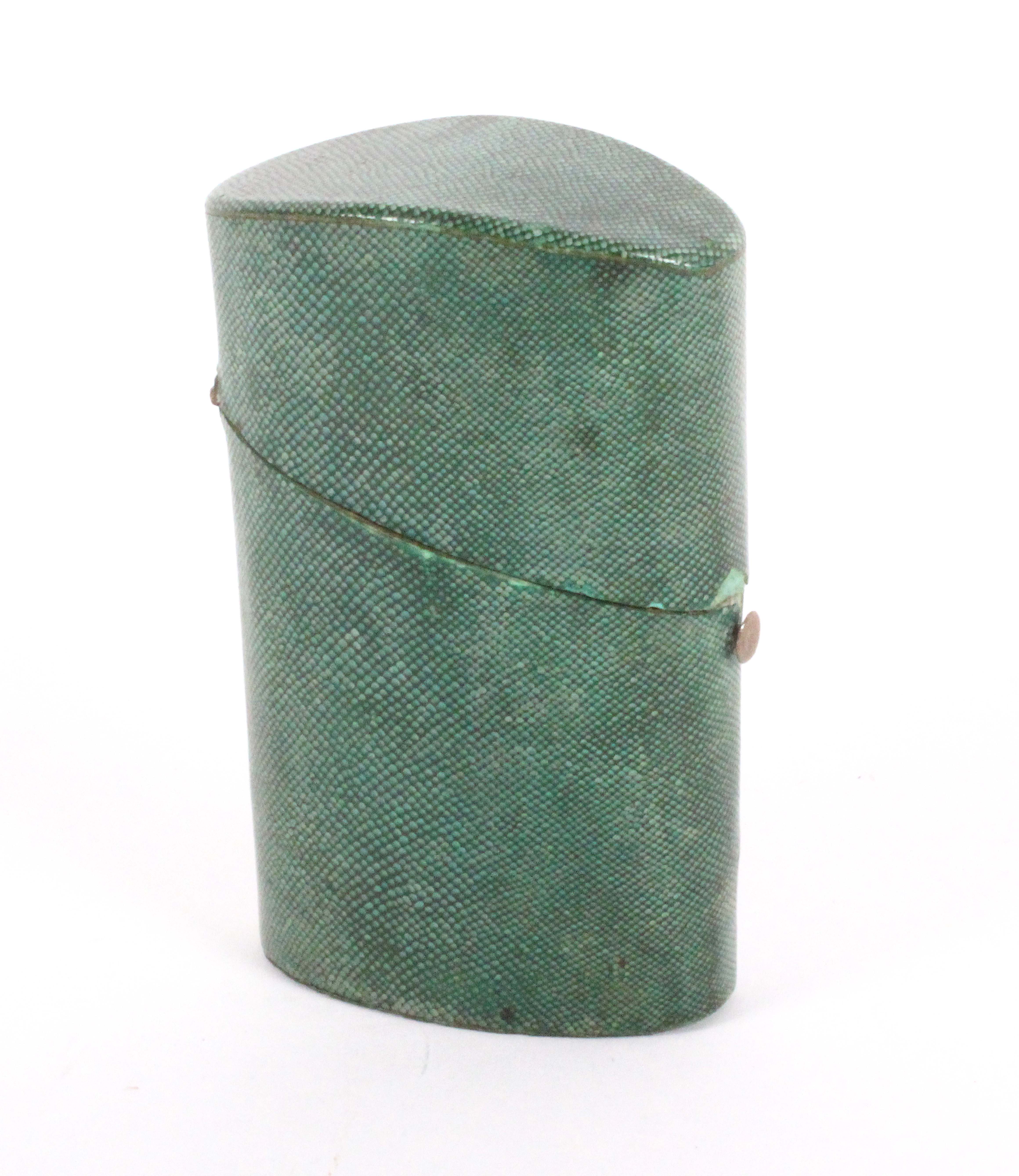 A late 18th Century green shagreen etui, the case of oval section and slightly tapering, hinged - Image 3 of 3