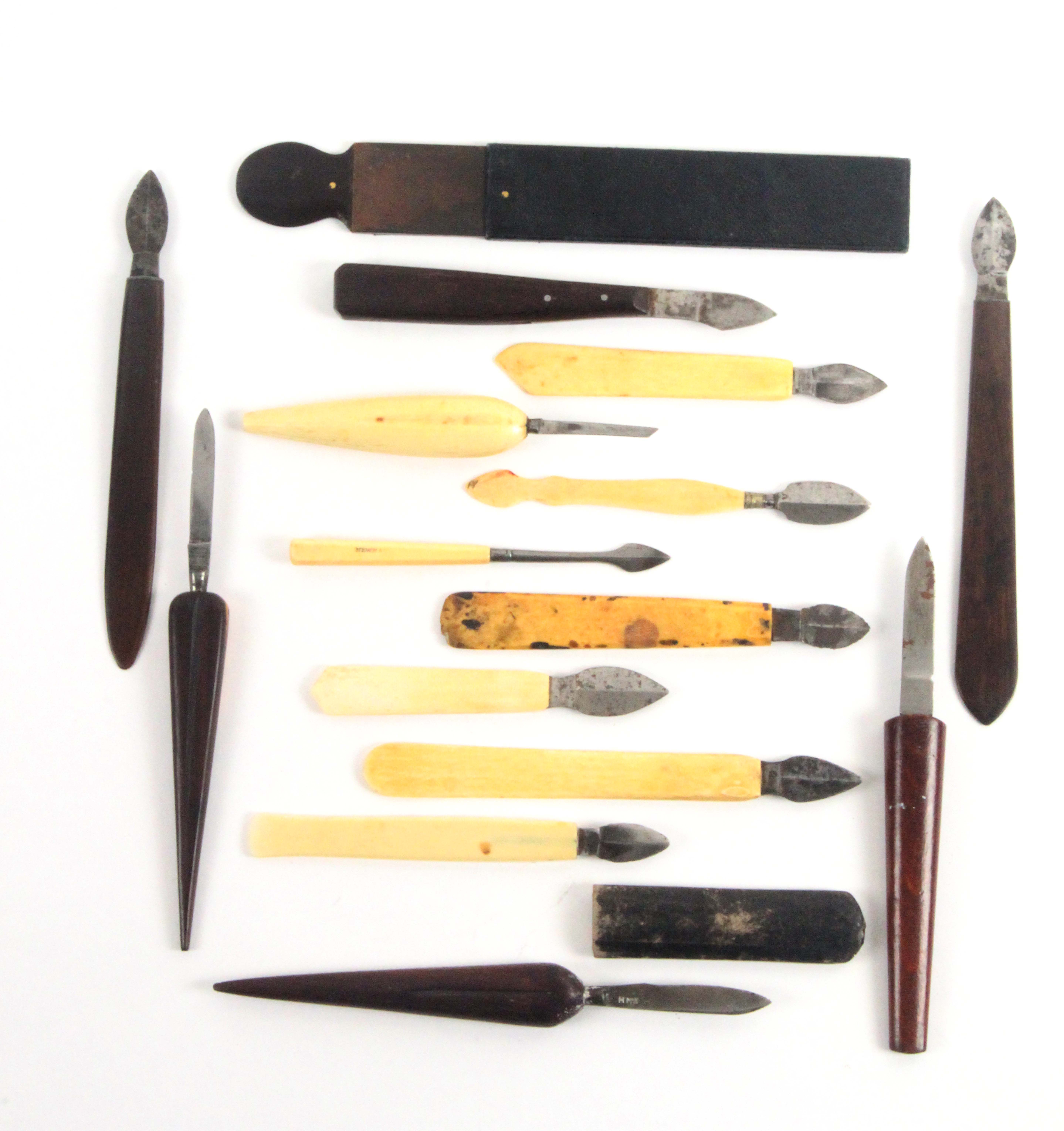 19th Century quill knives and erasers/seal lifters, comprising an ivory handled quill knife and four