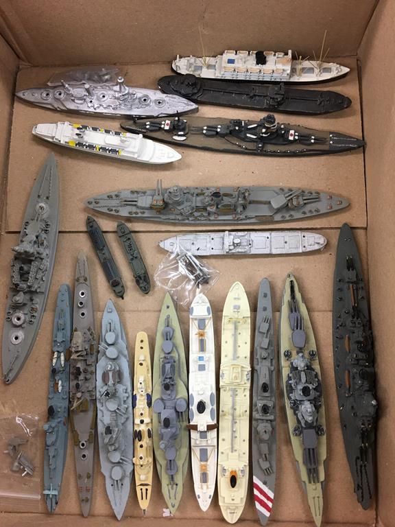 A box of Triang Minic and other Die Cast model ships