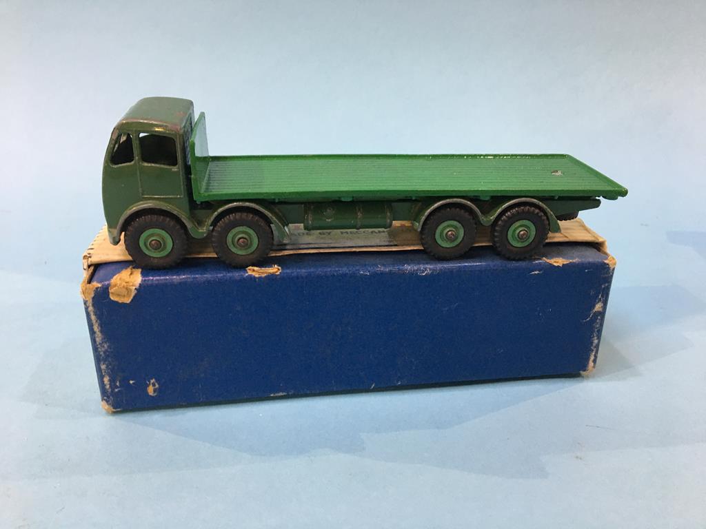 A Dinky 409 Bedford articulated lorry, a 591 Shell Chemical Limited AEC tanker and a 905 Foden - Image 12 of 13