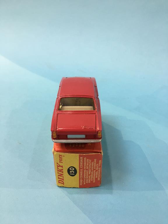 A Dinky 203 Ford Consul Corsair and a 182 Porsche 356a coupe (with windows), boxed - Image 4 of 6