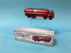 A Dinky 941 Mobil Gas Foden 14 ton tanker, reproduction box