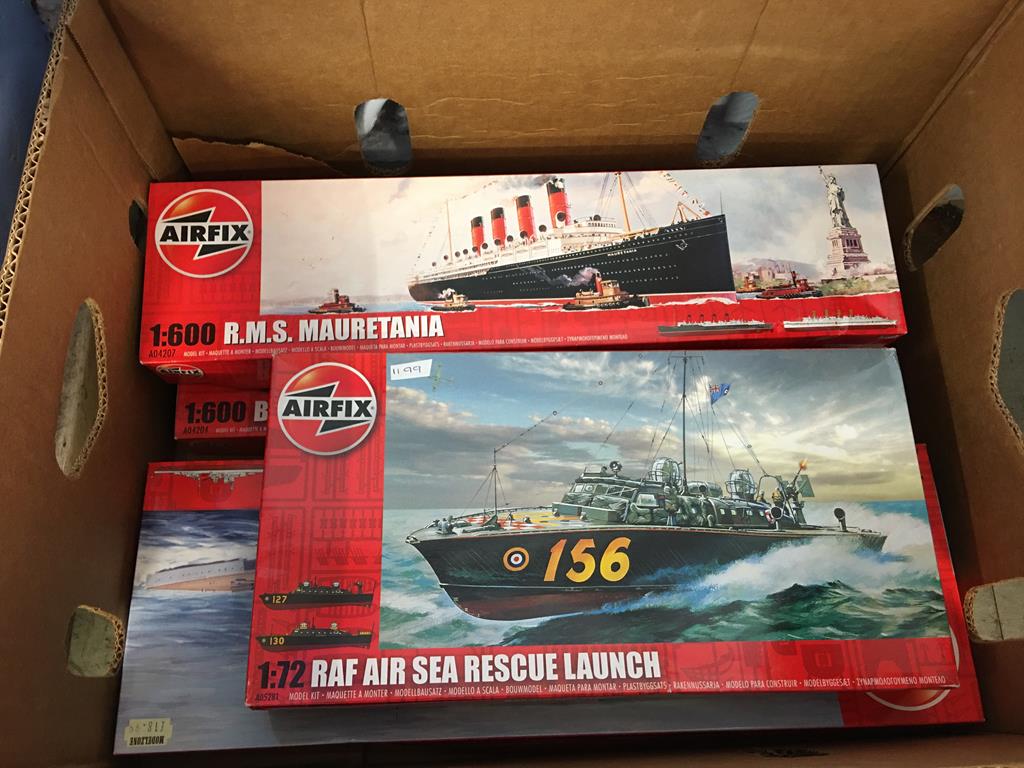 Two boxes of Airfix model making kits, aircraft, vehicle set, ships and starter sets etc., boxed - Image 3 of 6