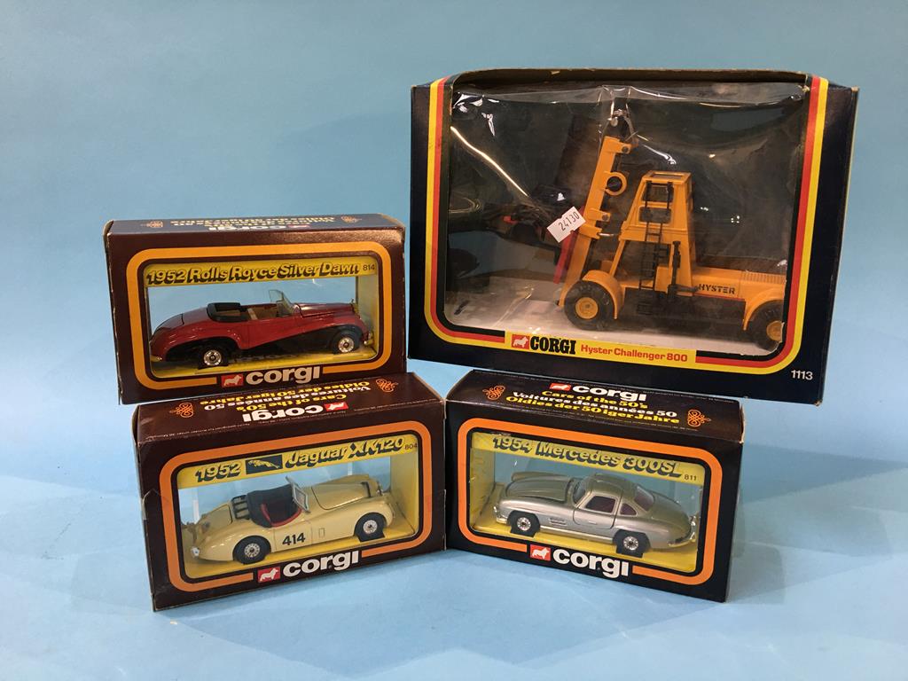 Nine Corgi Die Cast vehicles, including a 903 Chieftain Tank etc., boxed - Image 2 of 3