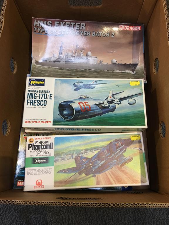A box of model making sets to include; Revell USS Skipjack and Hales MIG-27 etc. - Image 2 of 2