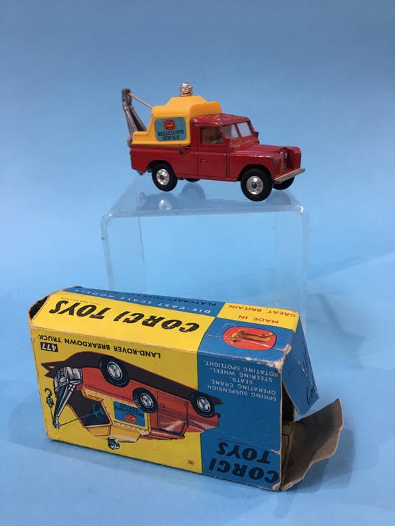 A Corgi 417 Land Rover breakdown truck, a 472 Public Address vehicle and a 477 Land Rover - Image 3 of 13