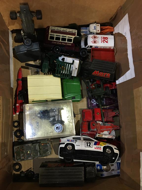 A quantity of Die Cast vehicles; Matchbox, Majorette etc., in three boxes - Image 2 of 4