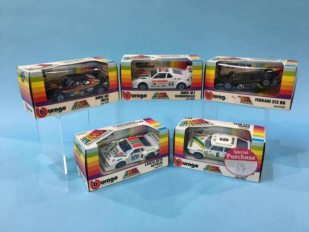 Fourteen Burago 1:43 scale Die Cast cars and three Burago 1:24 scale Die Cast cars, boxed - Image 5 of 5