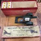 A Britains 18' Howitzer, boxed