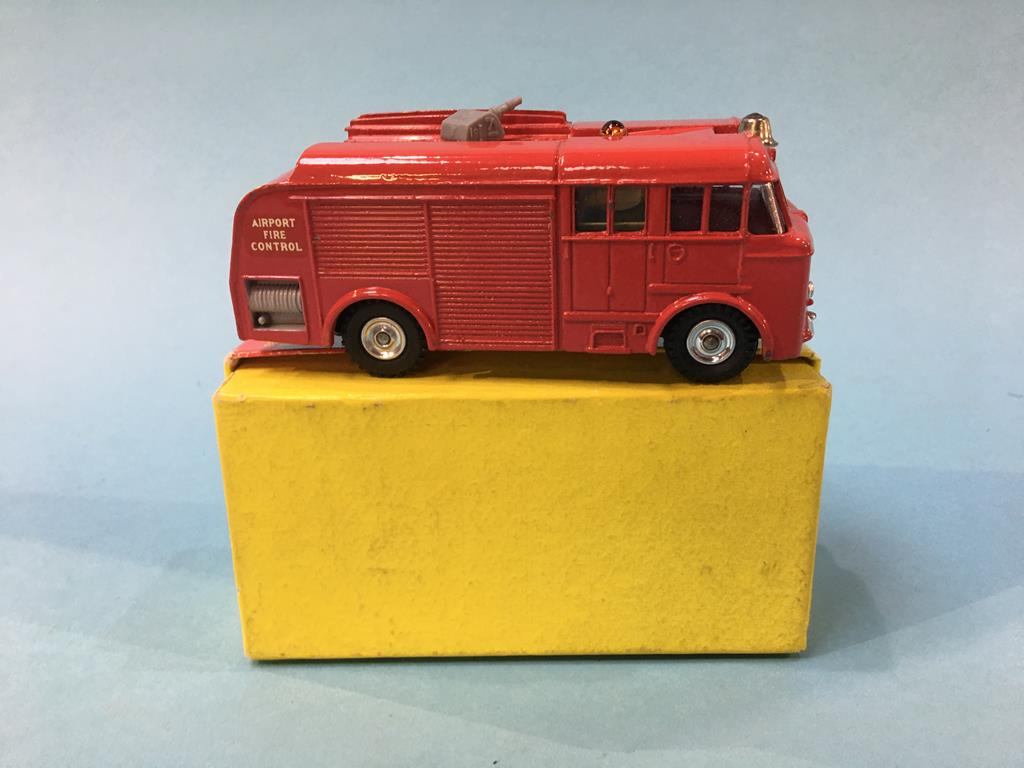 A Dinky 276 Airport Fire Tender, with flashing lights, boxed - Image 2 of 4