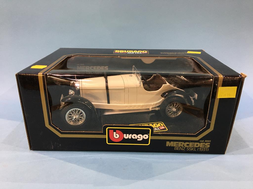 Five Burago 1:18 scale Die Cast cars - Image 2 of 6