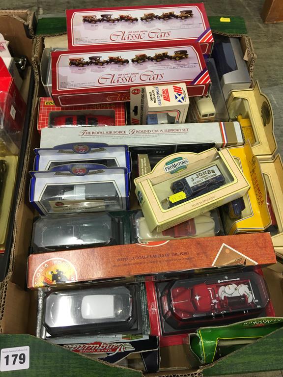 Forty two Die Cast vehicles, forty one boxed and one loose (in one tray - Image 3 of 3