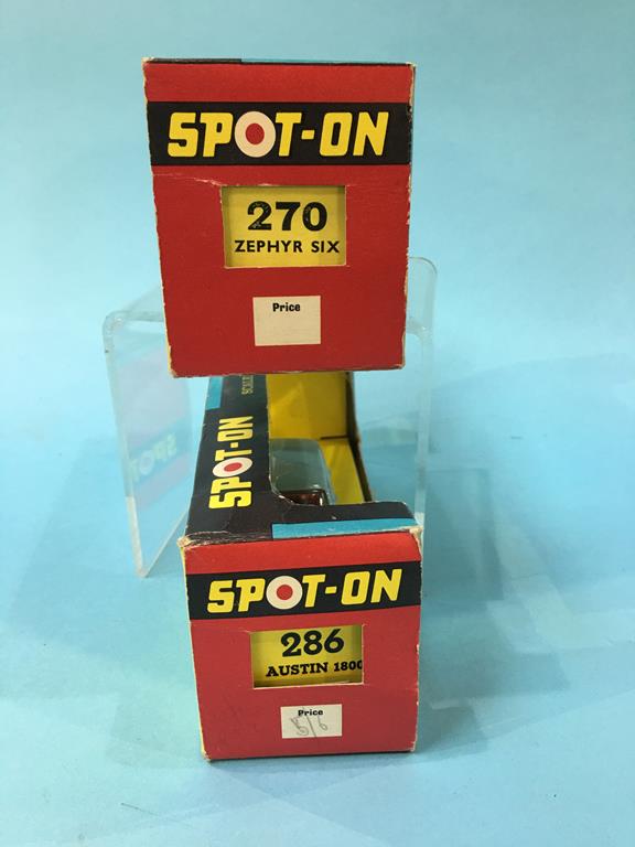 A Triang Spot On 270 Ford Zephyr six and a 286 Austin 1800, boxed - Image 3 of 3