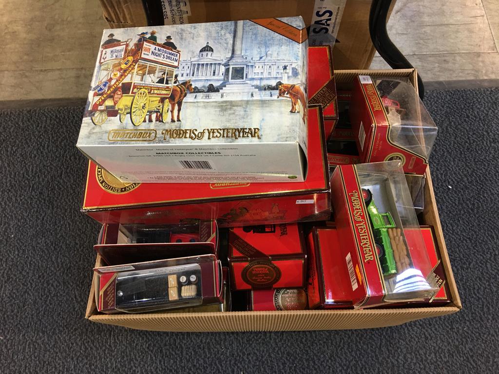 Twenty eight Matchbox models of Yesteryear and boxed Die Cast vehicles
