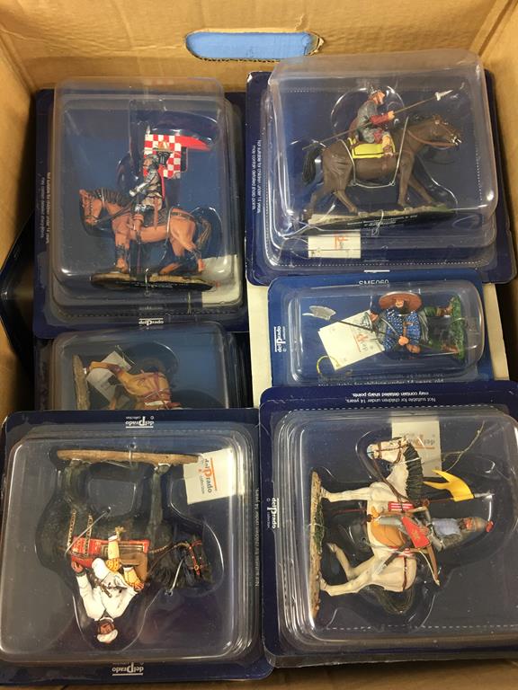 Twenty three Del Prado Medieval Warriors figures, plus magazines and two Del Prado Japan figures - Image 2 of 5