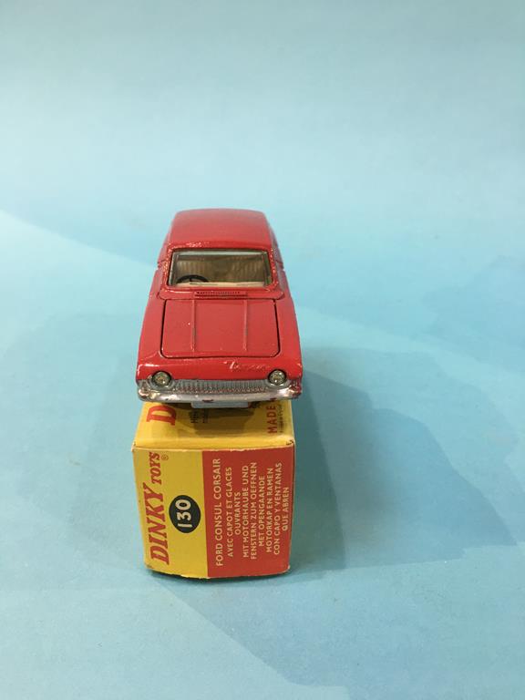 A Dinky 203 Ford Consul Corsair and a 182 Porsche 356a coupe (with windows), boxed - Image 3 of 6