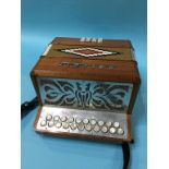 A Cardin accordion