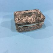 A small 925 sterling silver Continental box, the lid decorated with milking cows, weight 2oz