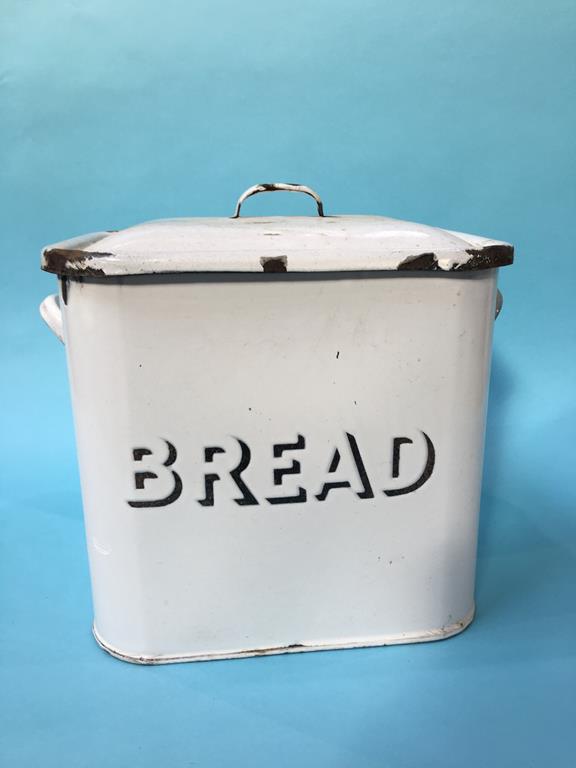 Enamel bread bin