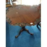 Reproduction mahogany Georgian style tripod table