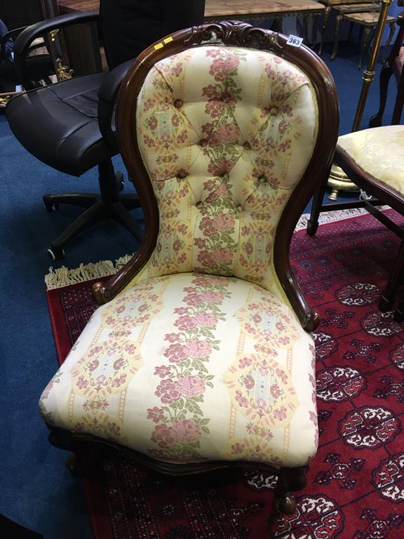 Edwardian mahogany spoon back chair