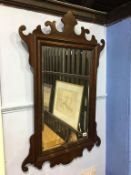 Reproduction Georgian mahogany mirror, 104cm x 65cm