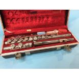 A Boosey and Hawkes, London 563 'Regent' flute and fitted case