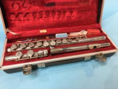 A Boosey and Hawkes, London 563 'Regent' flute and fitted case