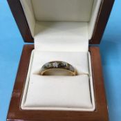 A 9ct gold dress ring, size 'O/P', 1.7 grams