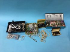 Quantity of costume jewellery, in one box